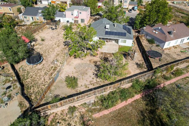 1340 Bellflower Drive NE, Rio Rancho, NM 87144