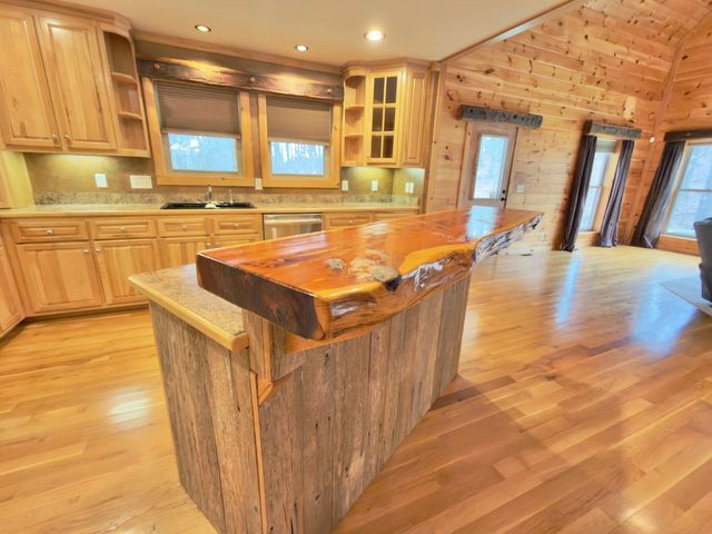 12112 Paw Paw Springs Rd, Arrington, TN 37014
