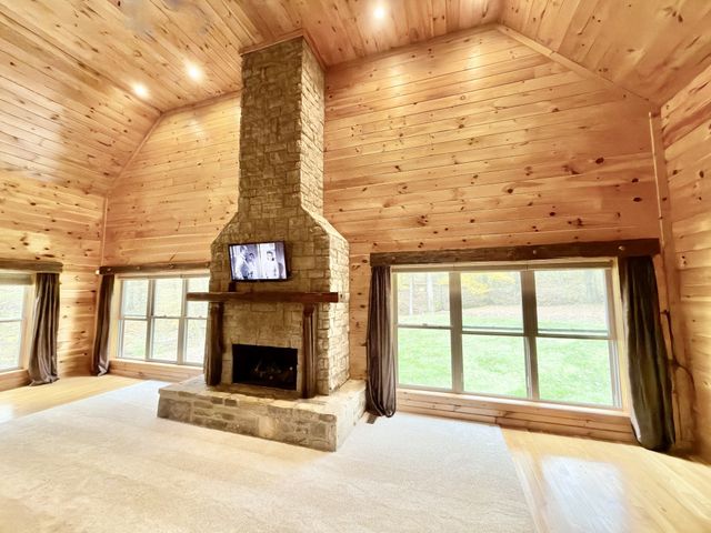 12112 Paw Paw Springs Rd, Arrington, TN 37014
