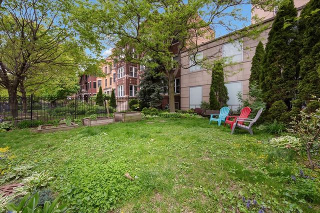 4350 N Broadway Street 307, Chicago, IL 60613