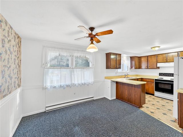 3928 Van Hall St, Marion, NY 14505