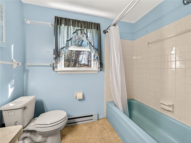 3928 Van Hall St, Marion, NY 14505