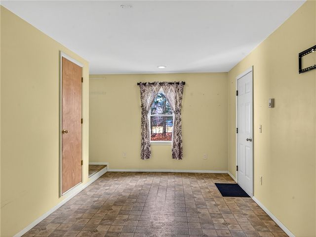 3928 Van Hall St, Marion, NY 14505