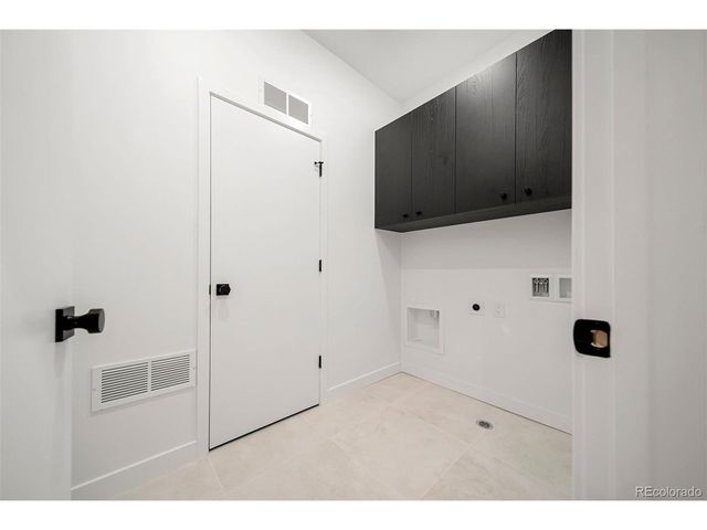 2359 S Bannock St, Denver, CO 80223