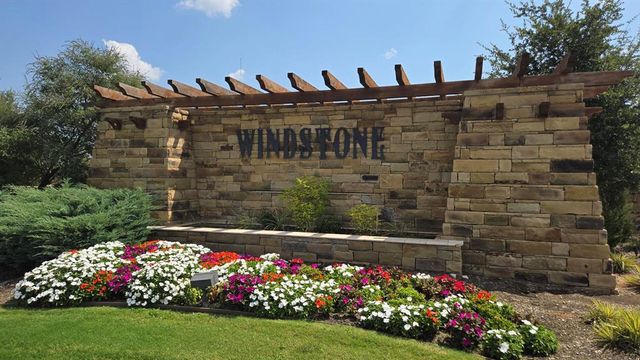 5812 Windstone Drive, Norman, OK 73072