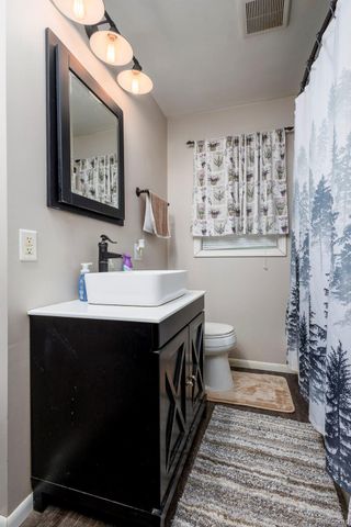 322 North Dr., Davison, MI 48423