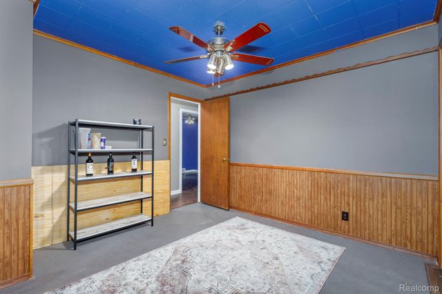 322 North Dr., Davison, MI 48423