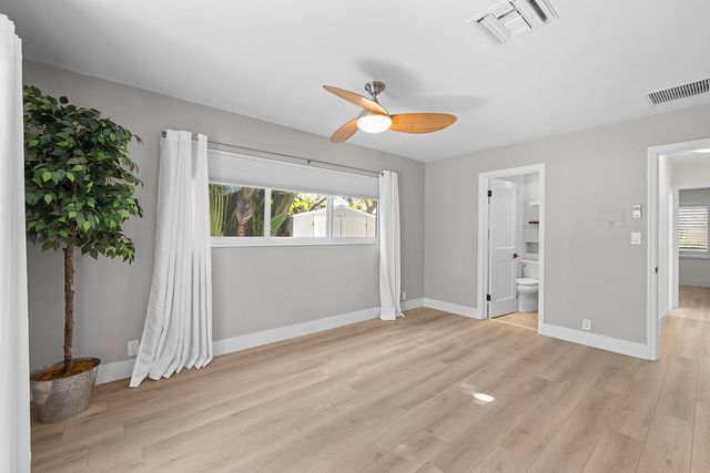 1370 E Terra Mar Dr, Pompano Beach, FL 33062