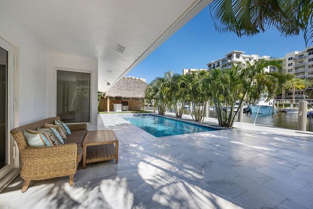 1370 E Terra Mar Dr, Pompano Beach, FL 33062