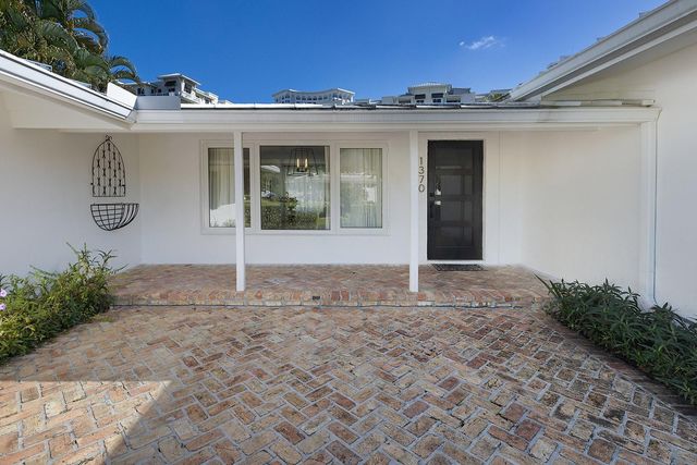 1370 E Terra Mar Dr, Pompano Beach, FL 33062