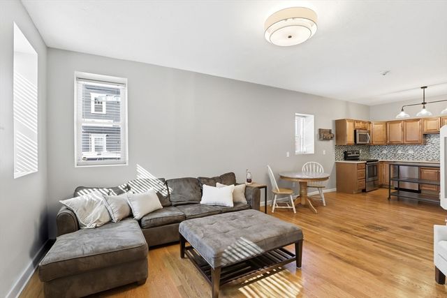252 E Street 1, Boston, MA 02127