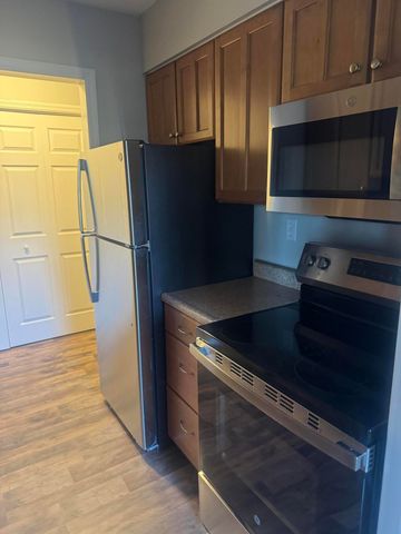 175 Malabu Drive Drive 32, Lexington, KY 40503