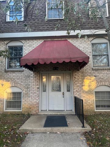 175 Malabu Drive Drive 32, Lexington, KY 40503