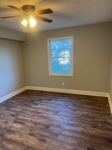 175 Malabu Drive Drive 32, Lexington, KY 40503