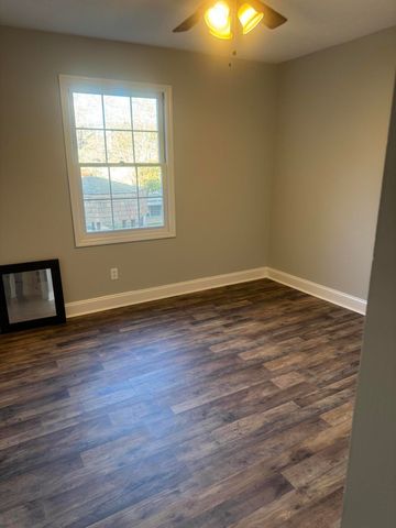175 Malabu Drive Drive 32, Lexington, KY 40503
