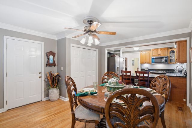 1053 Hillview Dr, Hendersonville, TN 37075