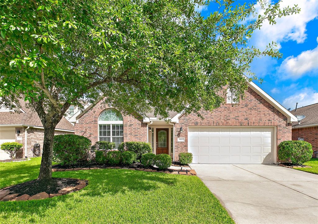 30411 Deleon Fields Drive, Spring, TX 77386