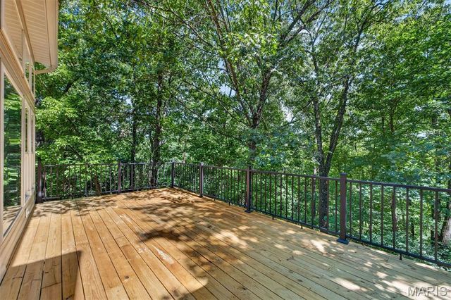5012 Oak Bluff Drive, High Ridge, MO 63049