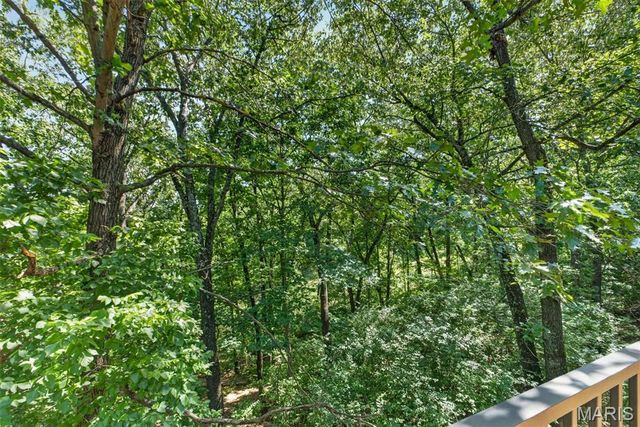 5012 Oak Bluff Drive, High Ridge, MO 63049