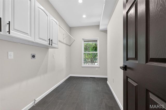5012 Oak Bluff Drive, High Ridge, MO 63049