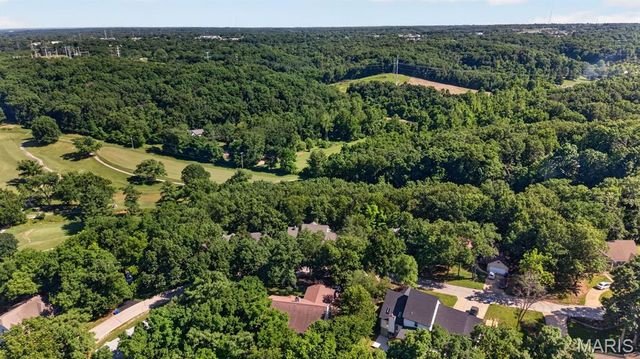 5012 Oak Bluff Drive, High Ridge, MO 63049