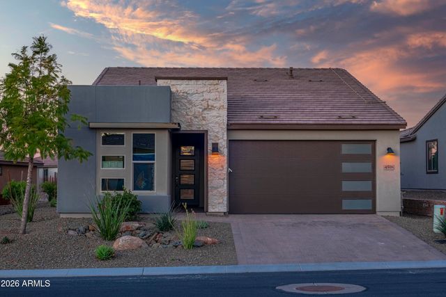 4518 CHARRO Court, Wickenburg, AZ 85390