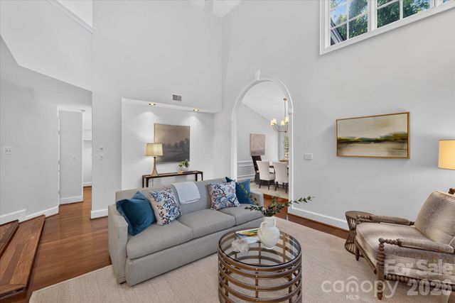1804 Meadowood Lane, Charlotte, NC 28211