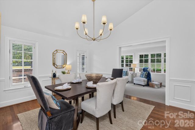 1804 Meadowood Lane, Charlotte, NC 28211