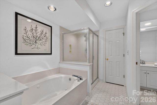 1804 Meadowood Lane, Charlotte, NC 28211