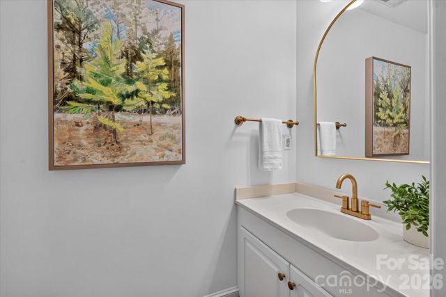 1804 Meadowood Lane, Charlotte, NC 28211