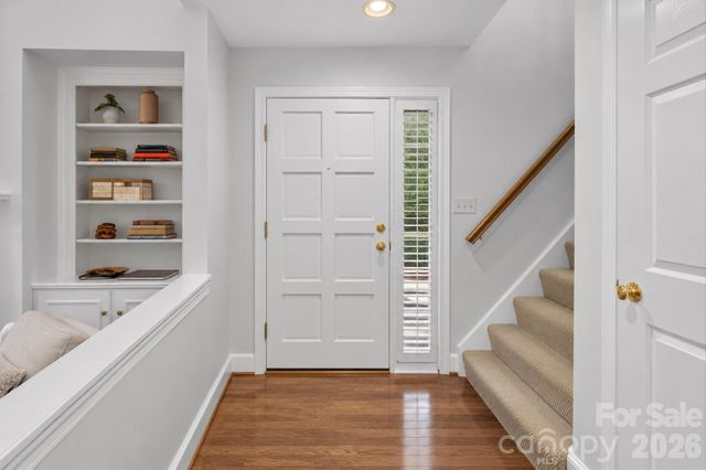 1804 Meadowood Lane, Charlotte, NC 28211