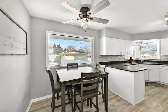 N85W17294 Lee PLACE, Menomonee Falls, WI 53051