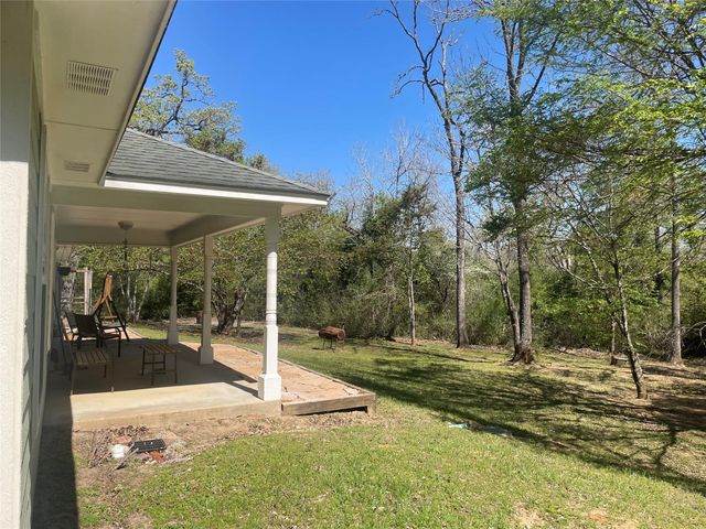 9214 County Road 393, Jewett, TX 75846