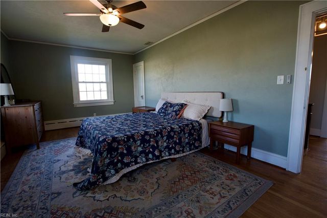 24 N Court ST, Windsor, VA 23487