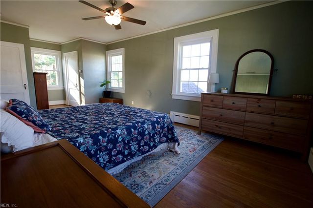 24 N Court ST, Windsor, VA 23487