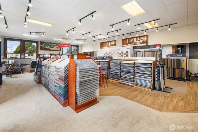 542 Main Street, Edmonds, WA 98020