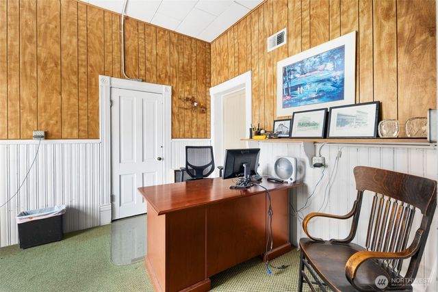 542 Main Street, Edmonds, WA 98020