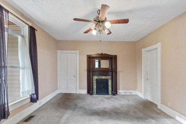 214 E Rhea Avenue, Spring City, TN 37381