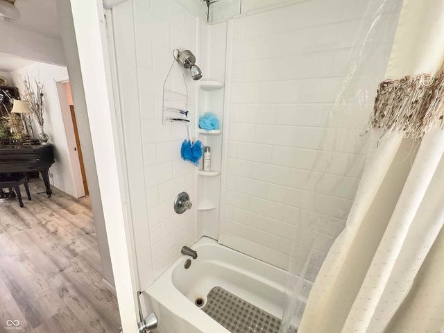 5231 E Cheryl Lane, Indianapolis, IN 46203