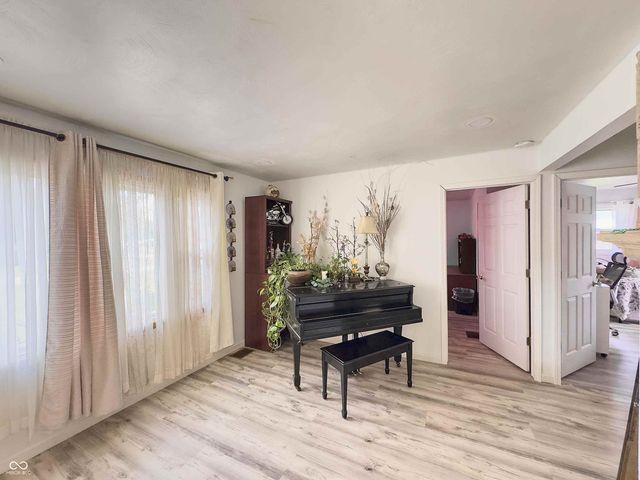 5231 E Cheryl Lane, Indianapolis, IN 46203