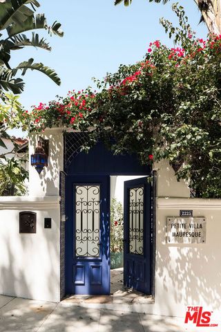 2225 Malaga Road, Los Angeles, CA 90068
