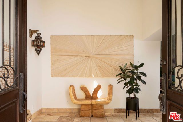 2225 Malaga Road, Los Angeles, CA 90068