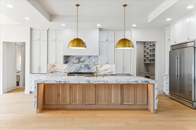 19470 Nasas Drive, Porter, TX 77365