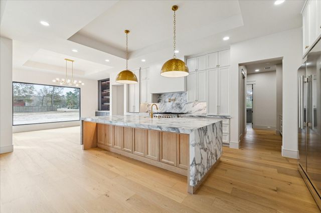 19470 Nasas Drive, Porter, TX 77365