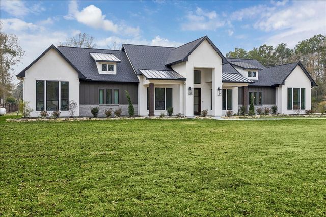 19470 Nasas Drive, Porter, TX 77365