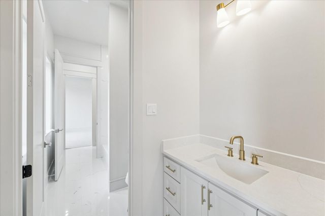 19470 Nasas Drive, Porter, TX 77365