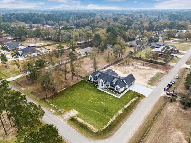 19470 Nasas Drive, Porter, TX 77365