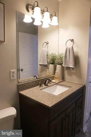 32 MILTONS LN, Louisa, VA 23093