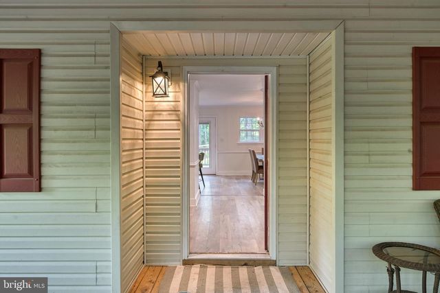 32 MILTONS LN, Louisa, VA 23093