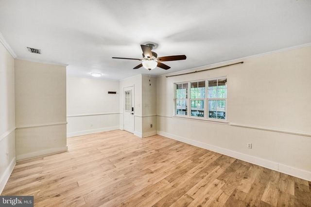32 MILTONS LN, Louisa, VA 23093